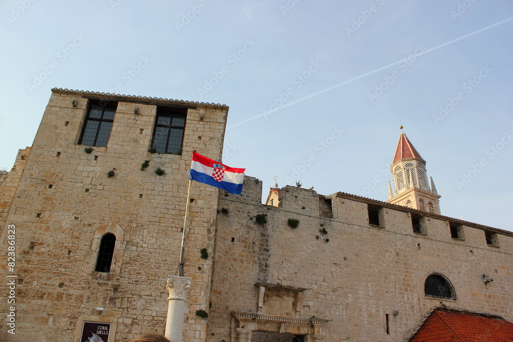 Mauer der Festung Kamerlengo in Trogir (Kroatien)