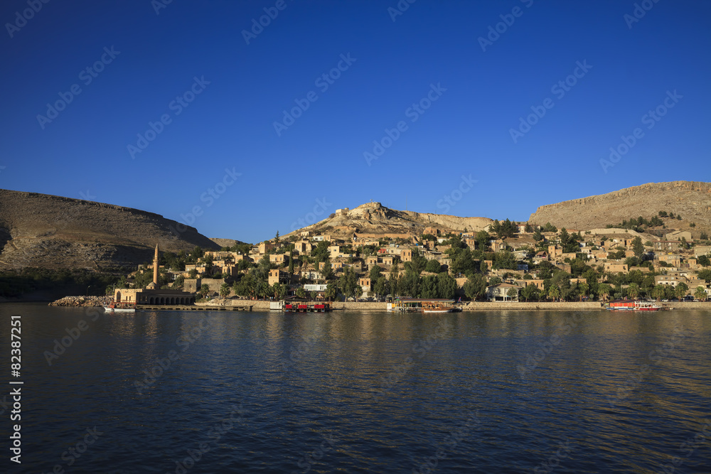 New Halfeti and the river Euphrates New Halfeti and the river Euphrates