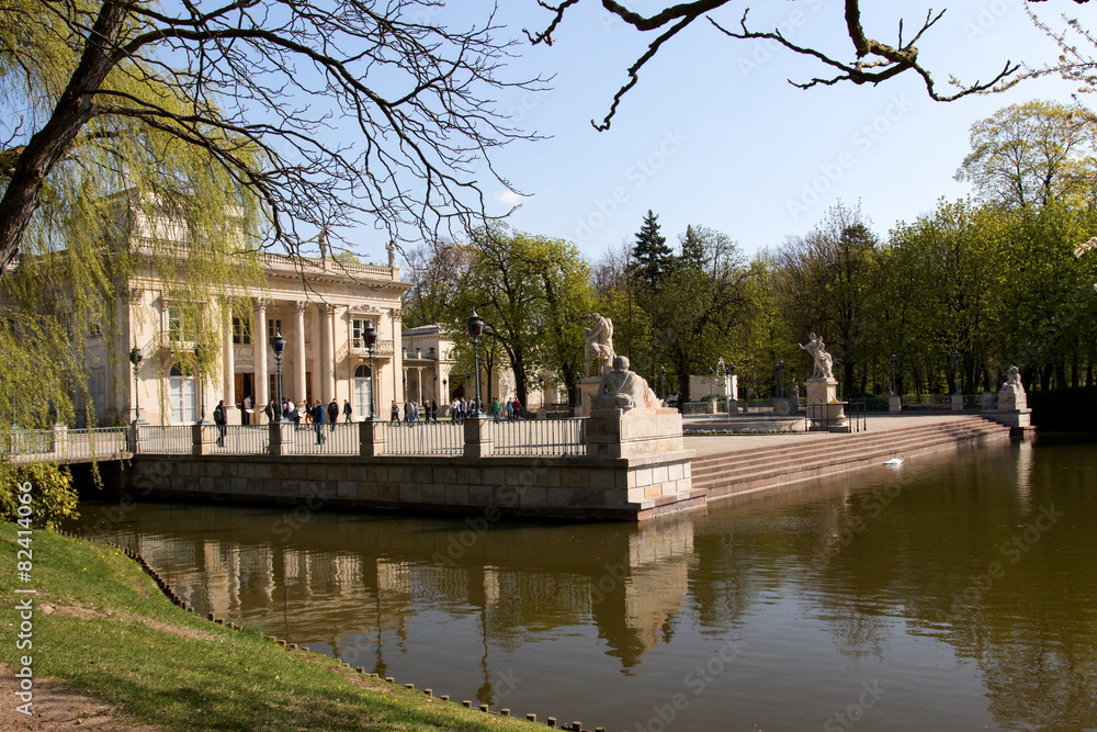 Warsaw.Lazienki (Bath)Royal Park.Palace on the water
