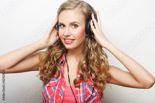 woman with headphones listening to music