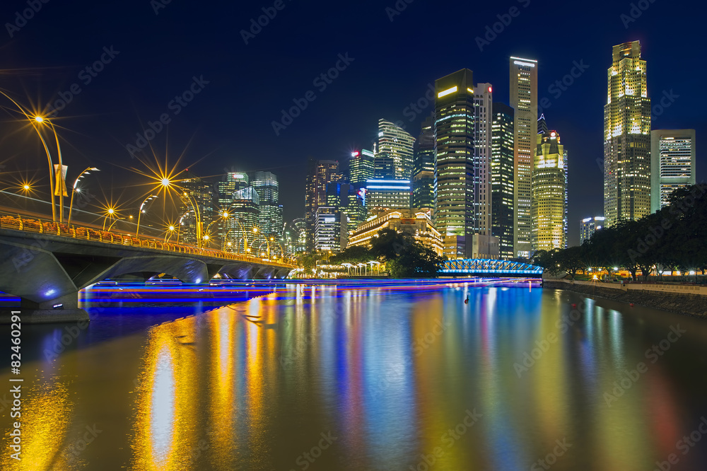 Obraz premium Singapore illuminated