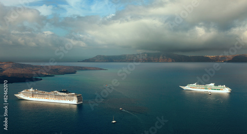 Sea liner in bay near Santorini island, Greece © luchschenF