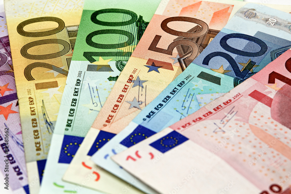 Geldfächer mit 200, 100, 50, 20 Euroscheinen Geldfächer mit 200, 100, 50, 20 Euroscheinen