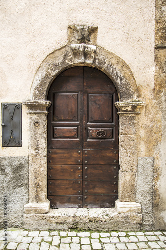 Wallpaper Mural italian door Torontodigital.ca