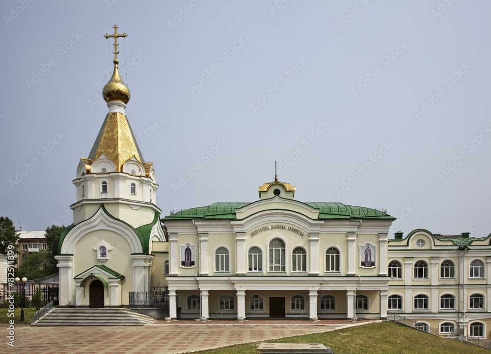 Fototapeta premium Seminary and church in Khabarovsk. Russia