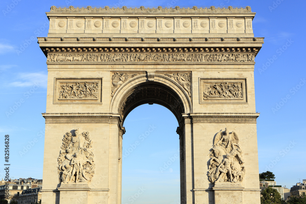 Arc de Triomphe paris france famous landmark monument front view blue sky background photo