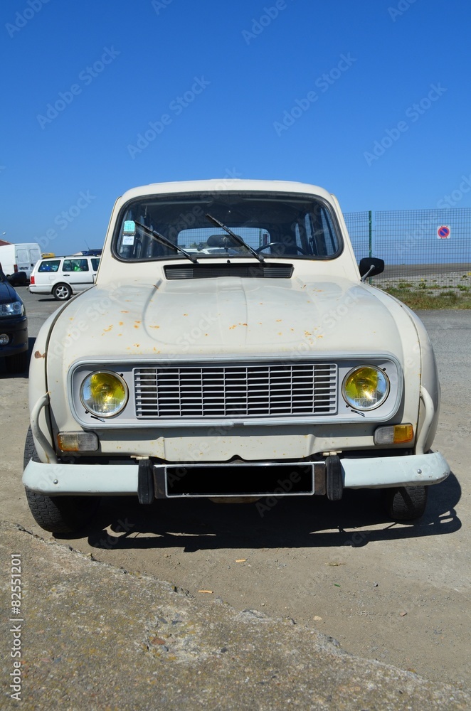 Voiture des années 60 (France) 