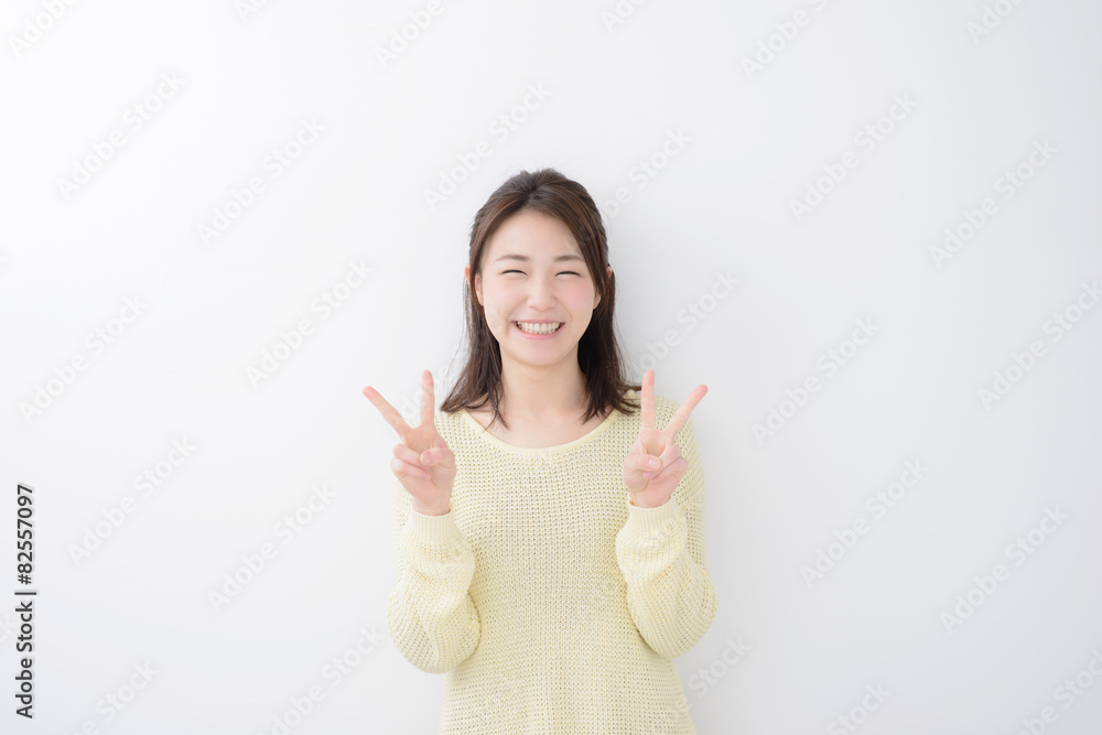 若い女性 若い女性