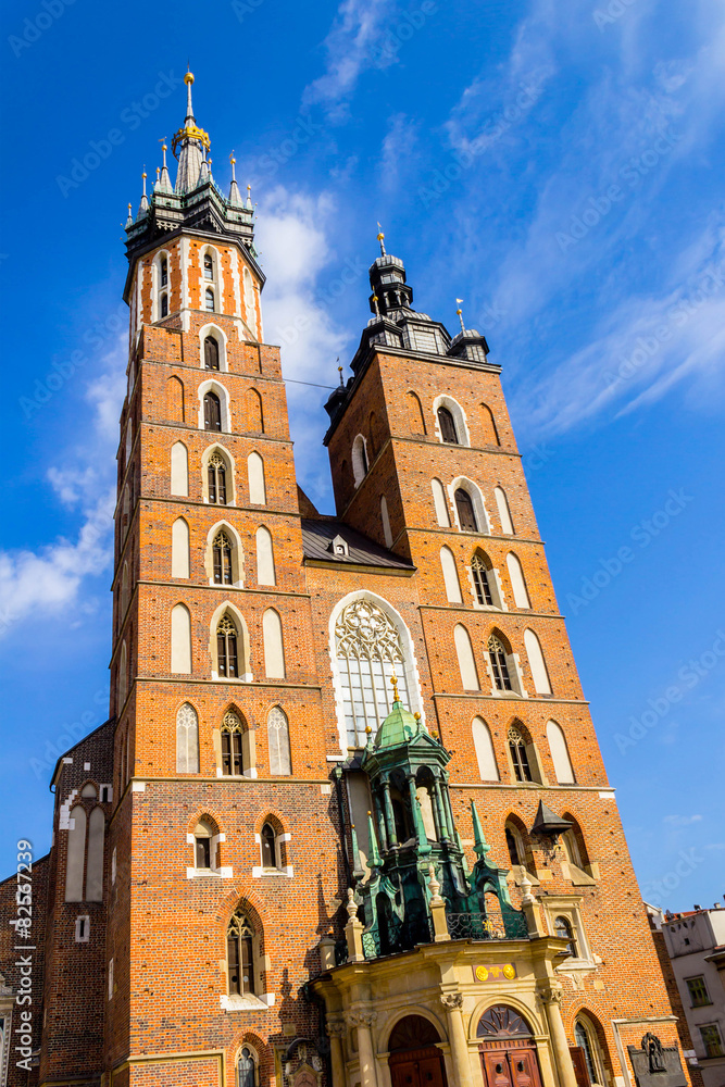 Mariacki Church, Krakow, Poland, Europe