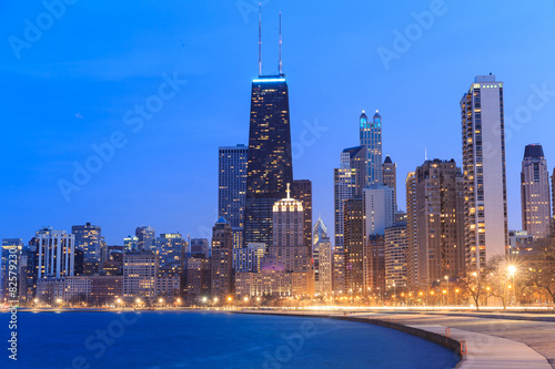 Chicago city urban skyscraper at night at downtown lakefront ill © pigprox