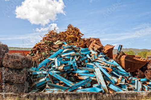 Photos rifiuti ferrosi da reciclare