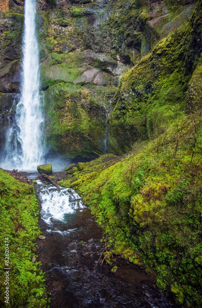 Scenic Oregon Waterfallls