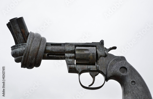 Revolver - Verknotet