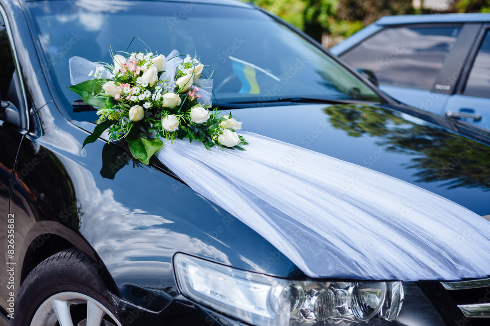Foto Stock wedding car decor flowers bouquet. car decoration flowers |  Adobe Stock
