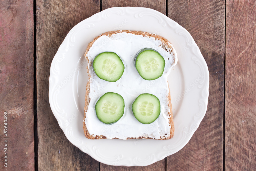bread with cheese and cucumber bread with cheese and cucumber
