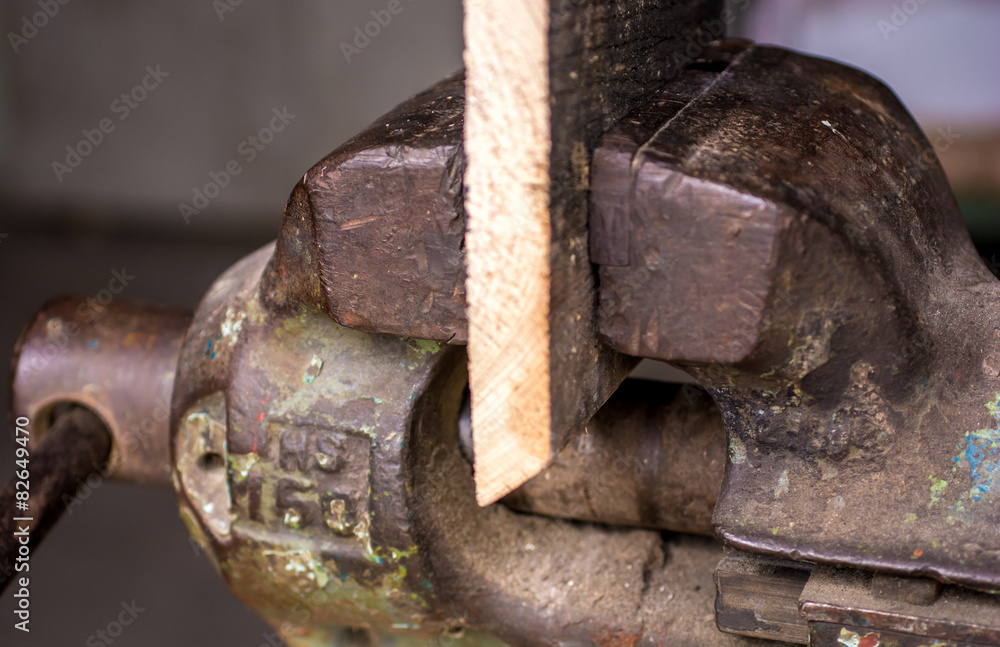 Alter Schraubstock 1