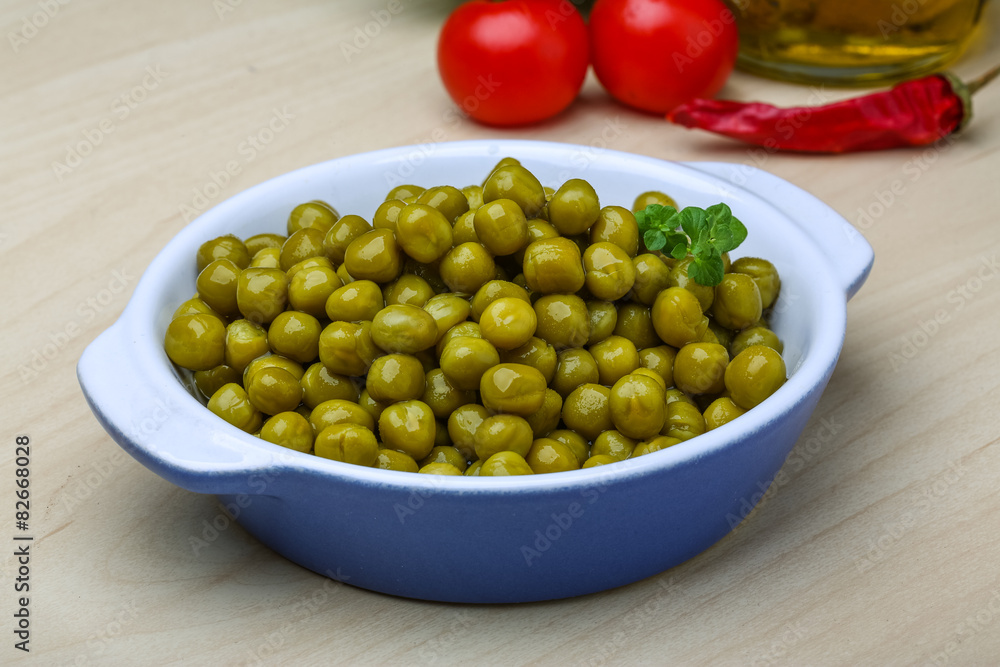 Green canned peas Green canned peas