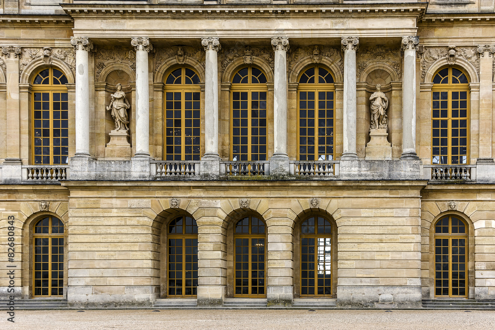 Fototapeta premium Architectural fragments of famous Versailles palace. Paris.