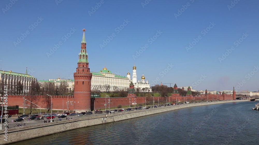 Kremlin Embankment and the ancient Moscow Kremlin Kremlin Embankment and the ancient Moscow Kremlin