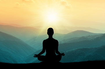 Fototapete Yogaschule Yoga und Meditation  © Belight