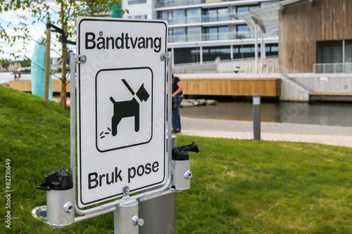 Canvas Print Sign of the rules of cleaning for dogs, Oslo, Norway