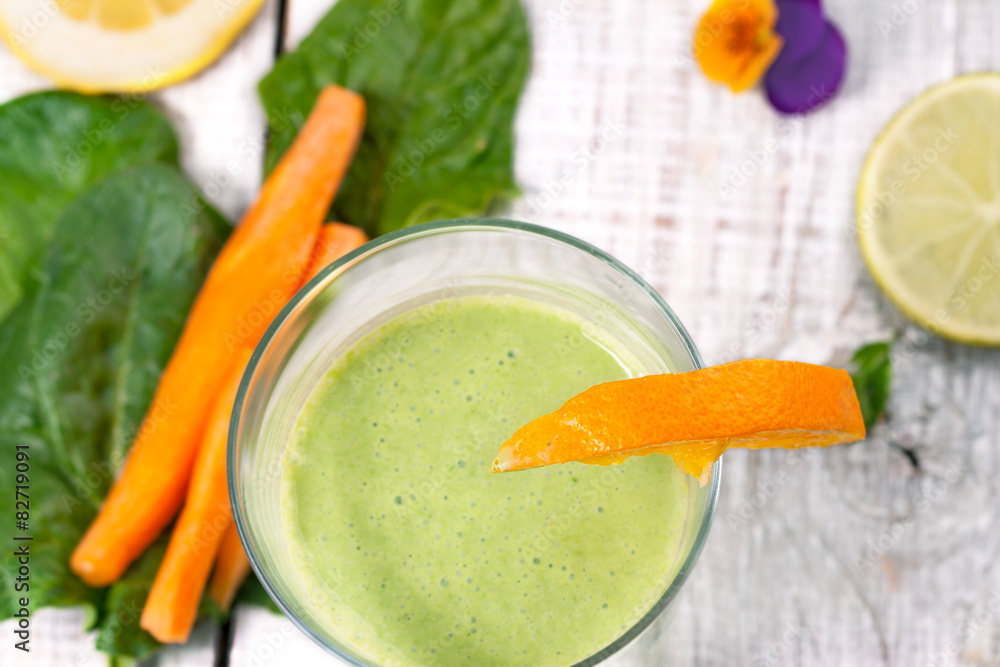 fresh delicious green smoothie fresh delicious green smoothie