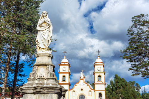 Statue and Santa Rosa de Ocopa Convent photo