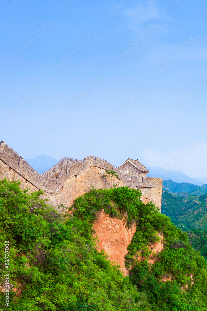 Fototapeta premium Great wall under sunshine during sunset