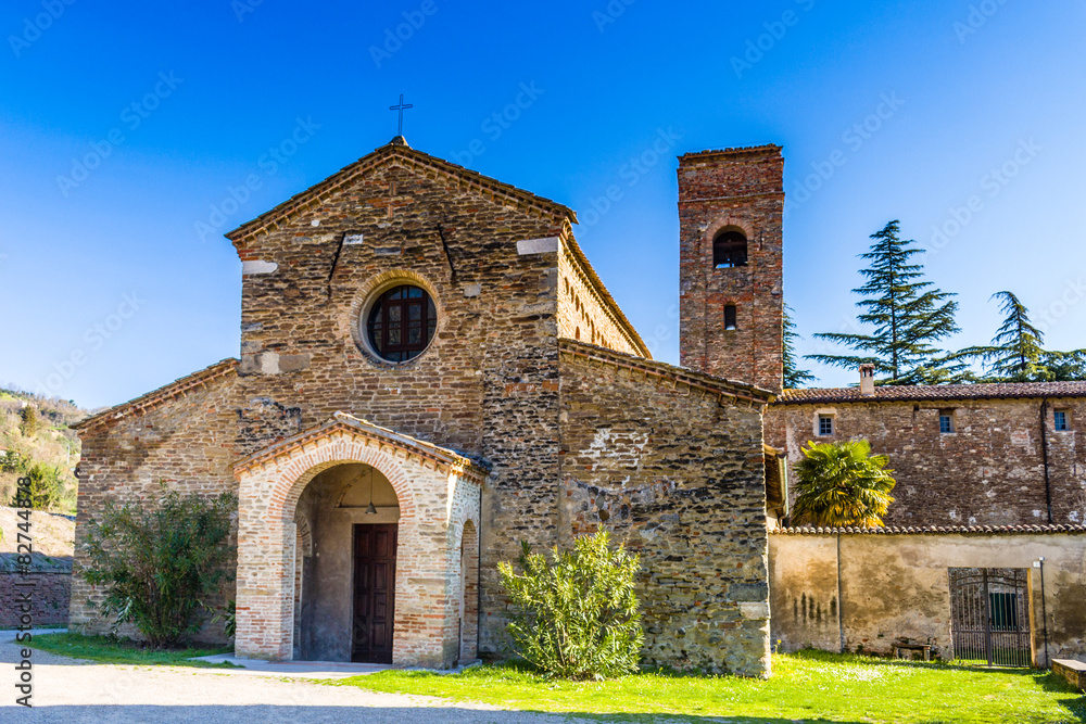 The Evocative religiosity of Italian Romanesque Church