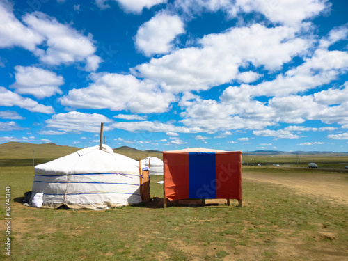 モンゴル ゲル 草原 青空 Mongolian ger  photo