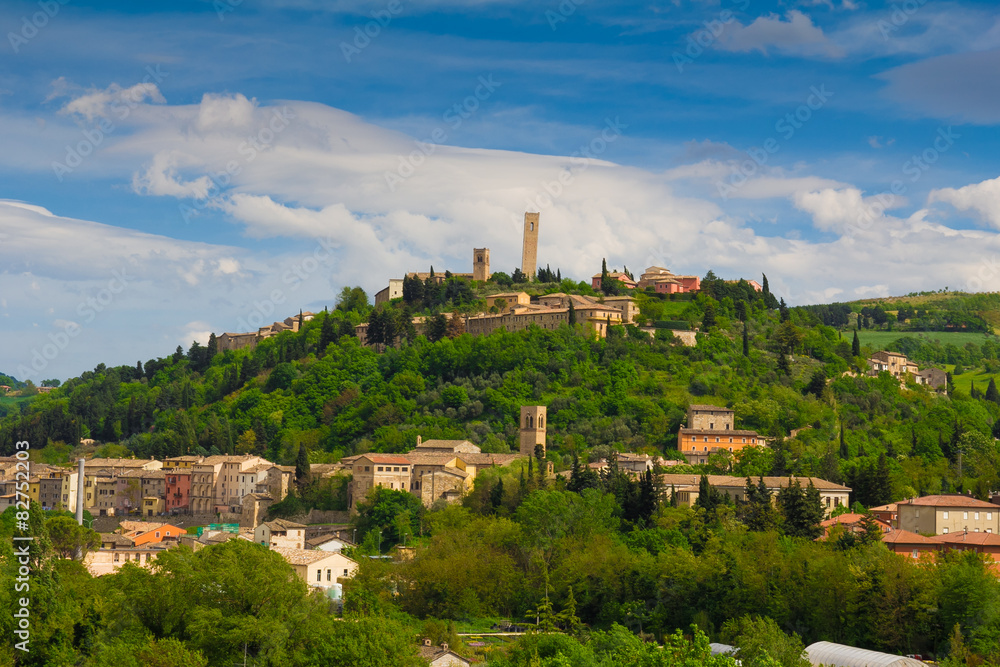 Foto panoramica di San Severino Marche, Italia