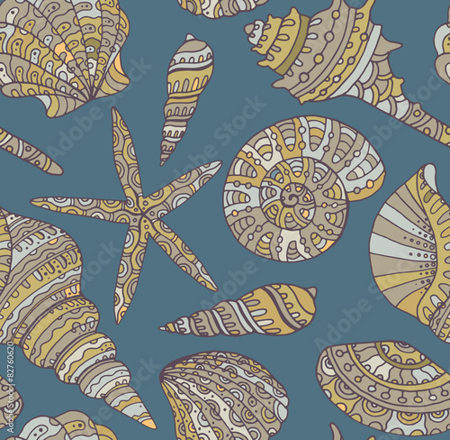 Vector seamless pattern with seashells.
