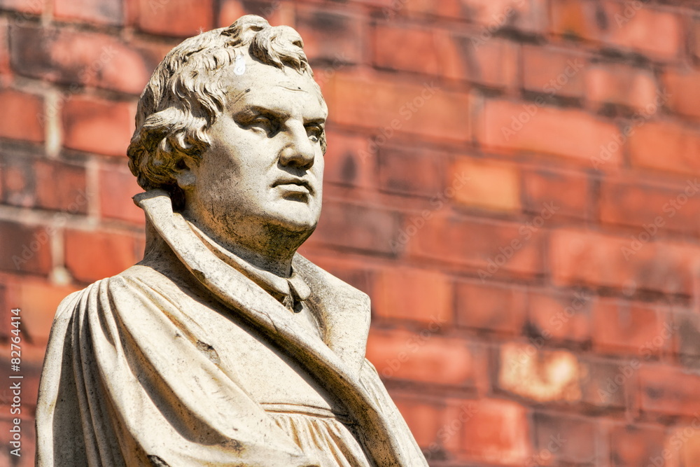 Martin Luther Martin Luther
