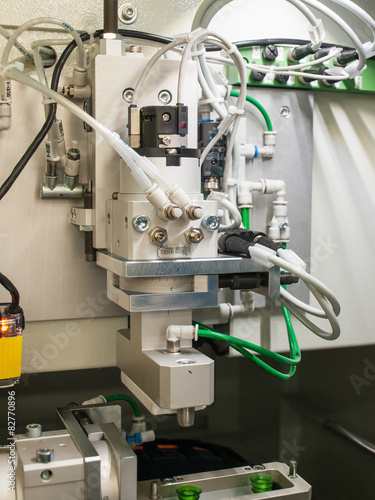 Vacuum and air tools