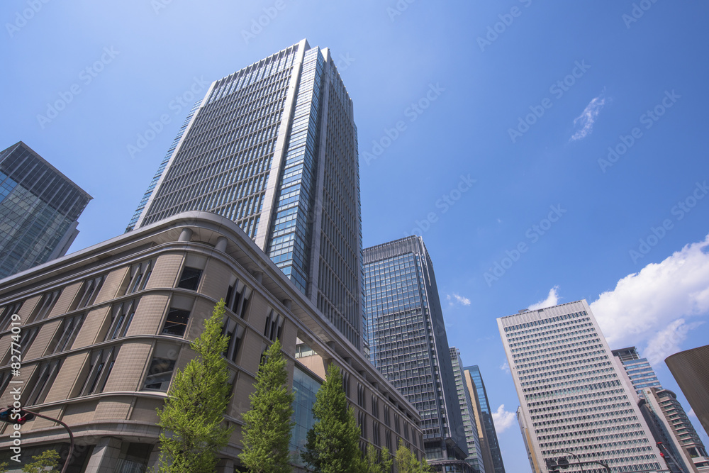 東京駅丸の内近代ビル群