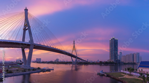Canvas Print Bangkok Bridge river front