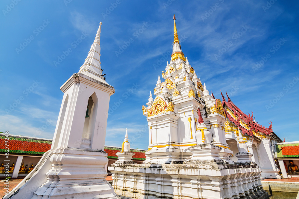 Fototapeta premium Wat Phra Borommathat Chaiya Worawihan, an ancient temple at Chai
