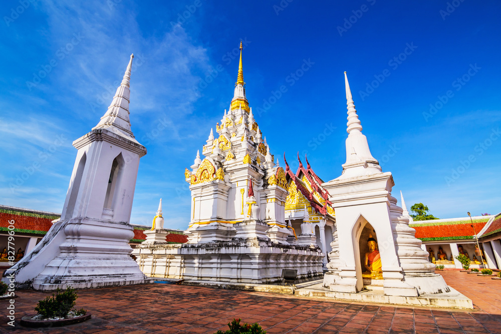 Wat Phra Borommathat Chaiya Worawihan, an ancient temple at Chai Wat Phra Borommathat Chaiya Worawihan, an ancient temple at Chai