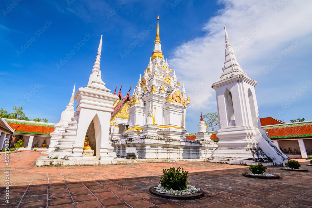 Wat Phra Borommathat Chaiya Worawihan, an ancient temple at Chai Wat Phra Borommathat Chaiya Worawihan, an ancient temple at Chai