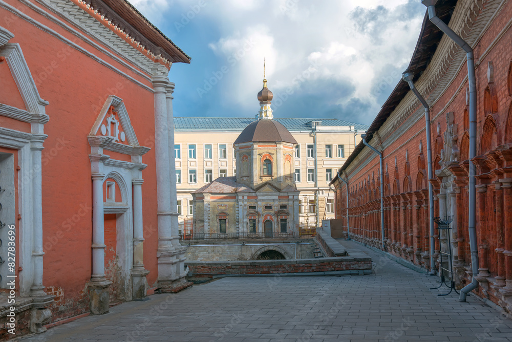 The inner part of the Naryshkin Chambers and Church of St. Peter