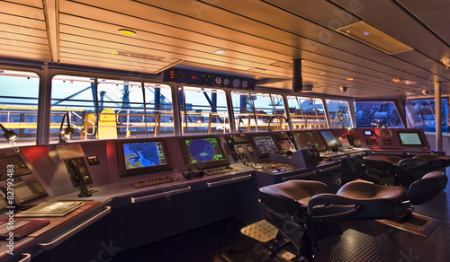 wheelhouse in modern ship