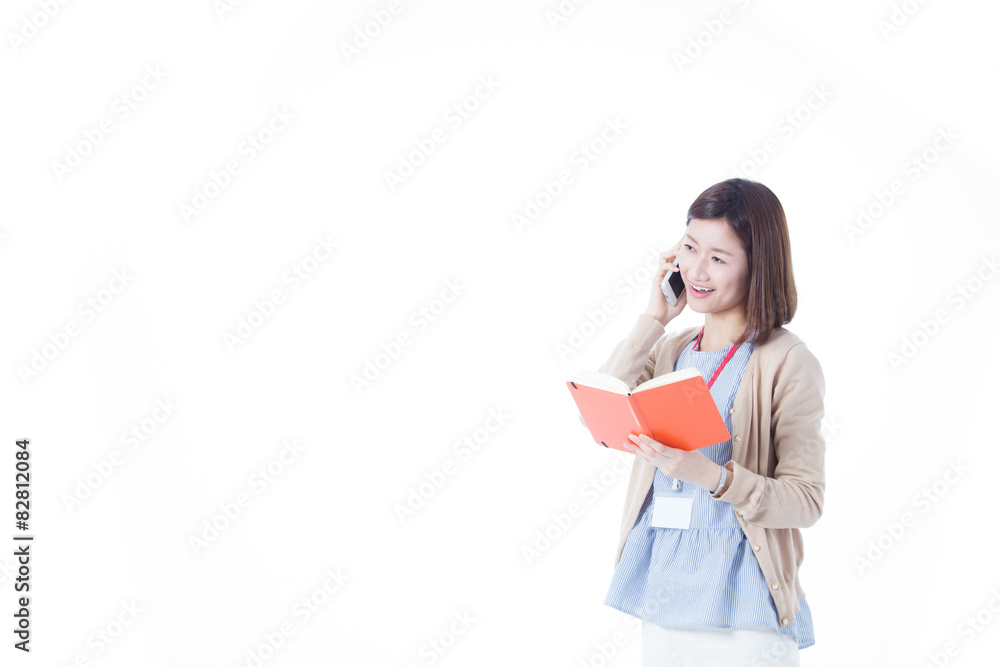 オフィスカジュアルID(白バック)