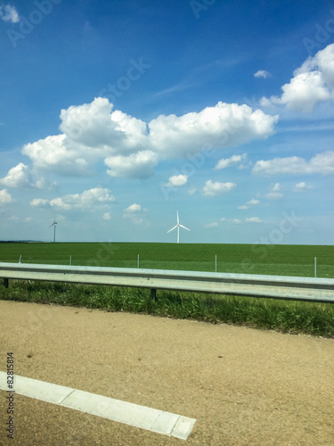 Bild auf Leinwand Éoliennes