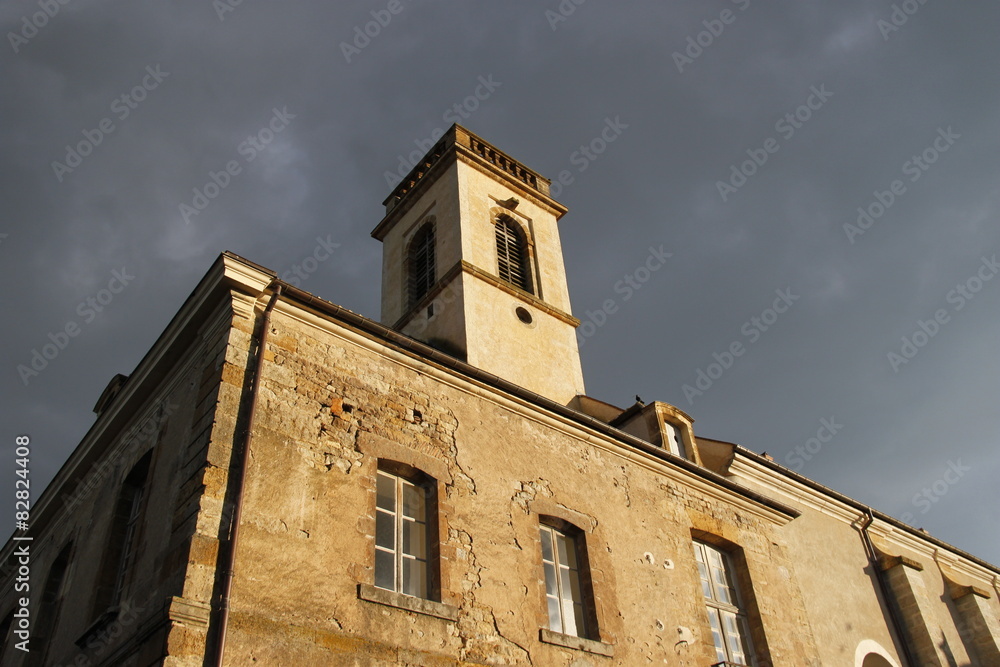 Abbaye Saint-Léonard à Corbigny, Bourgogne