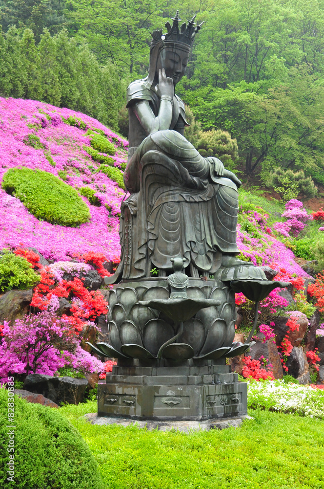 Guan Yin Statue in Wowoojongsa temple ,South Korea