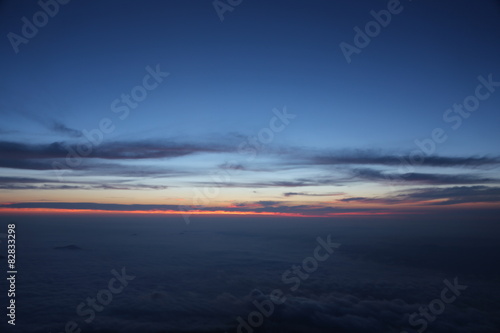 Sunrise from the summit of Mount Fuji © dunhill