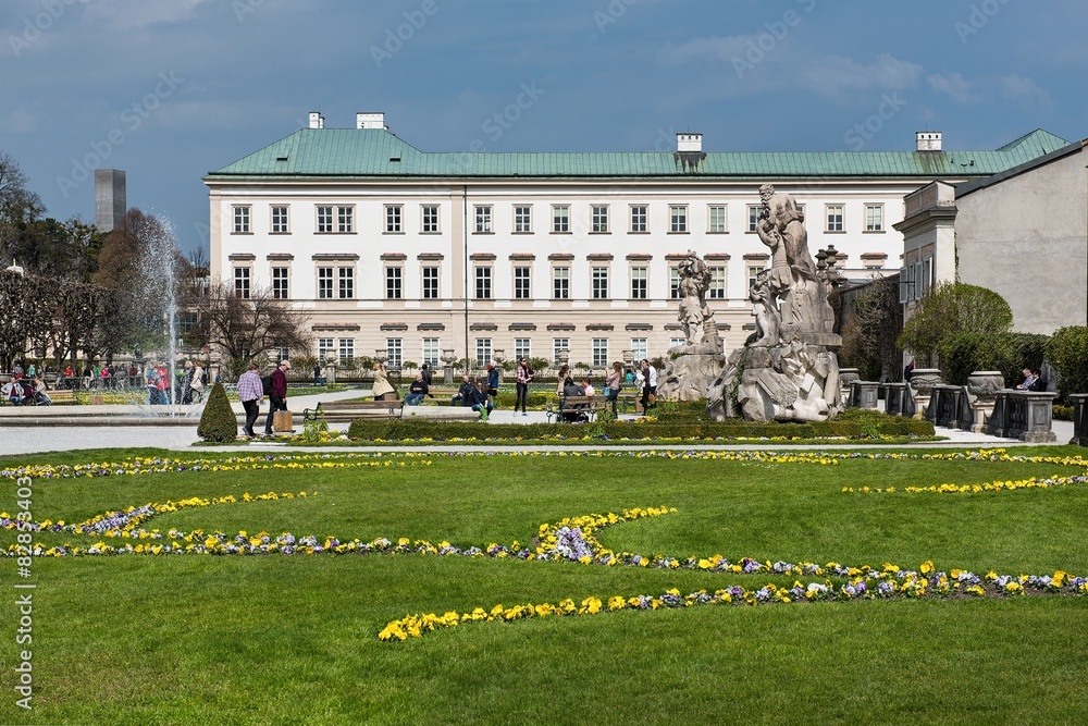 Naklejka premium Schloss Mirabell und Mirabellgarten | Salzburg