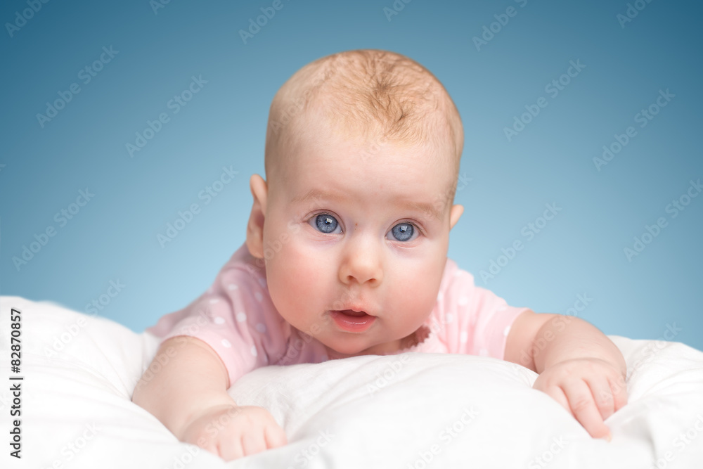 the little girl lies on a pillow - cloud the little girl lies on a pillow - cloud