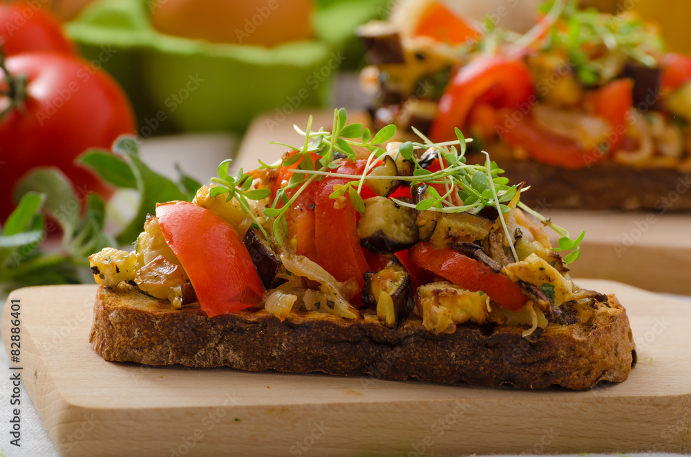 Eat clean - vegetarian toast with vegetable Eat clean - vegetarian toast with vegetable