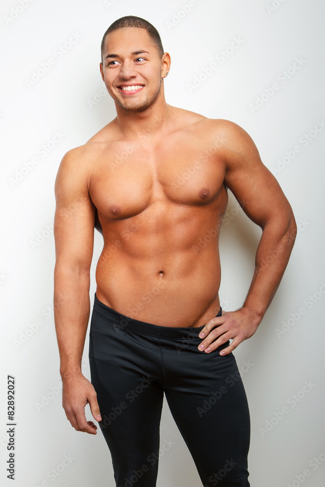 Obraz premium Attractive guy with naked torso